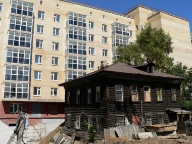 Сергей Гапликов поручил Правительству РК подготовить предложения по разработке постоянно действующих механизмов расселения аварийного жилого фонда