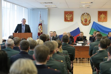 Сергей Гапликов призвал правоохранителей зачистить республику от наркотической заразы