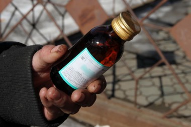 В Роспотребнадзор республики от неравнодушных граждан поступило 40 сообщений о торговле суррогатным алкоголем